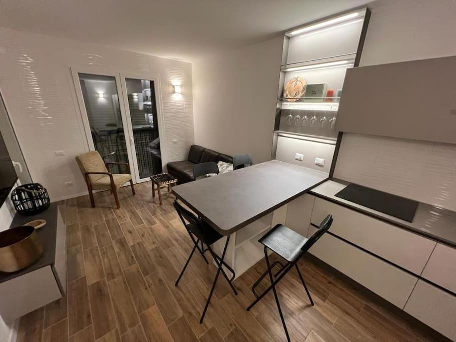 Pasolini Avenue Fiera Milano Eksteriør billede